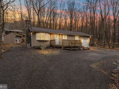 1523 Locust Ln, Pocono Lake, PA, 18347