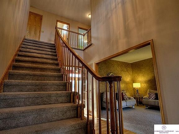 4th image of 16329 Chicago Cir