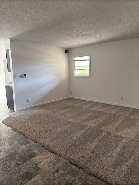 1st image of 203 W North St #11285724