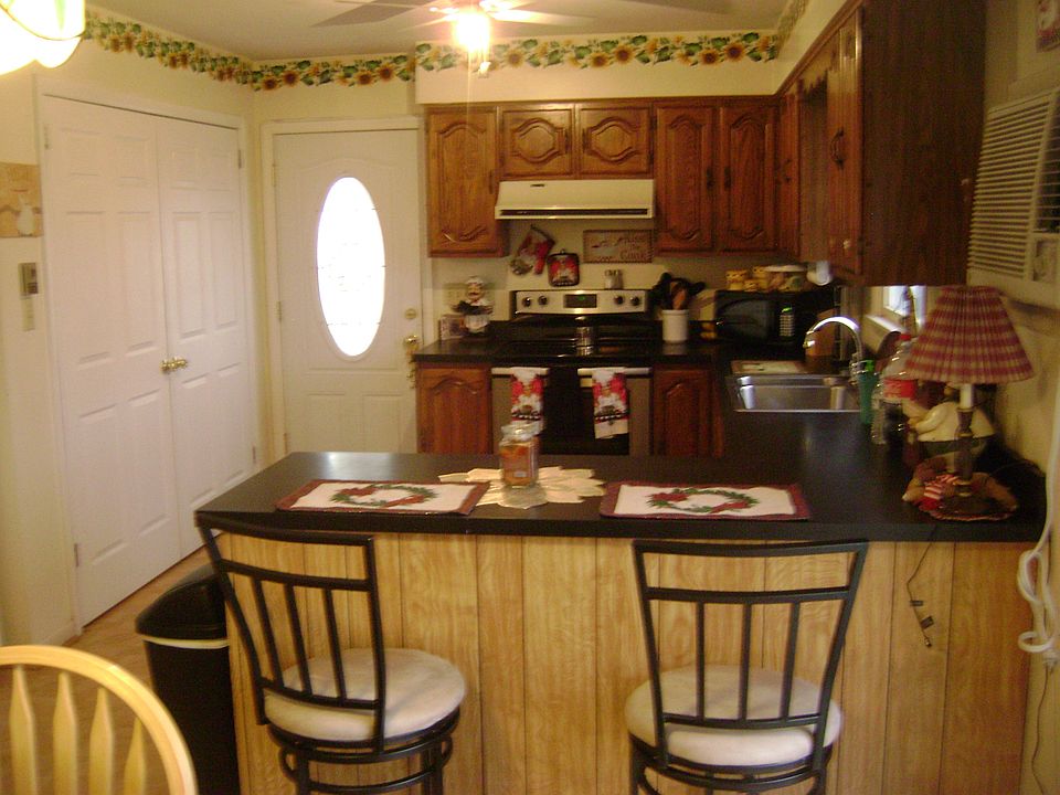 1st image of 27178 Neale Ct