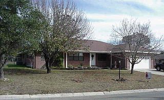 1st image of 119 Holly Hill Dr W