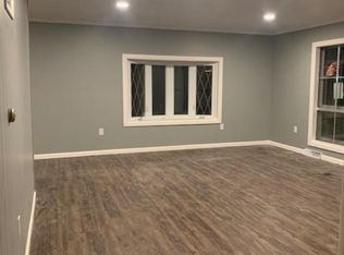 501 11th Ave W, Milan, IL