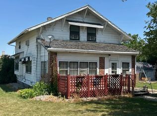 342 W 3rd St, Winner, SD 57580