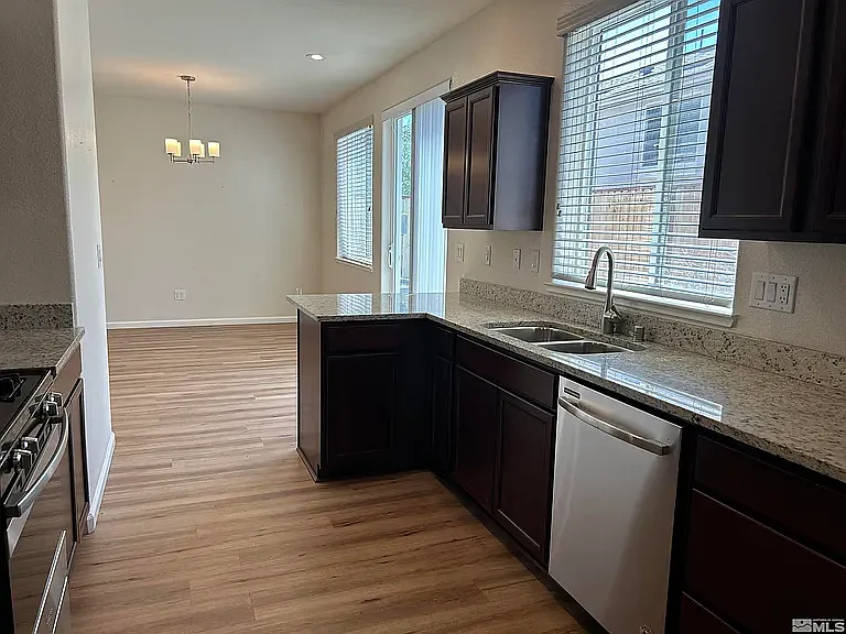 3643 Ruidoso St — Photo 18