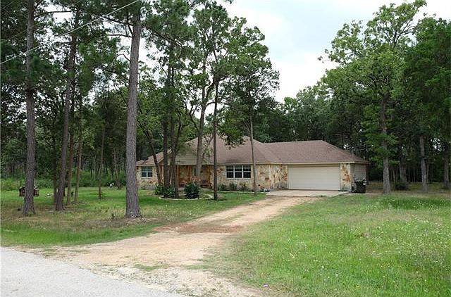 1st image of 114 Travis Ln S