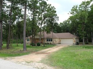 114 Travis Ln S, Paige, TX 78659