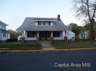 217 W Editor St, Ashland, IL 62612