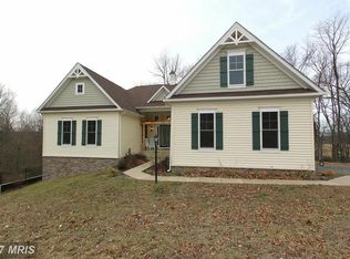 8318 Salem Ridge Rd, Marshall, VA 20115