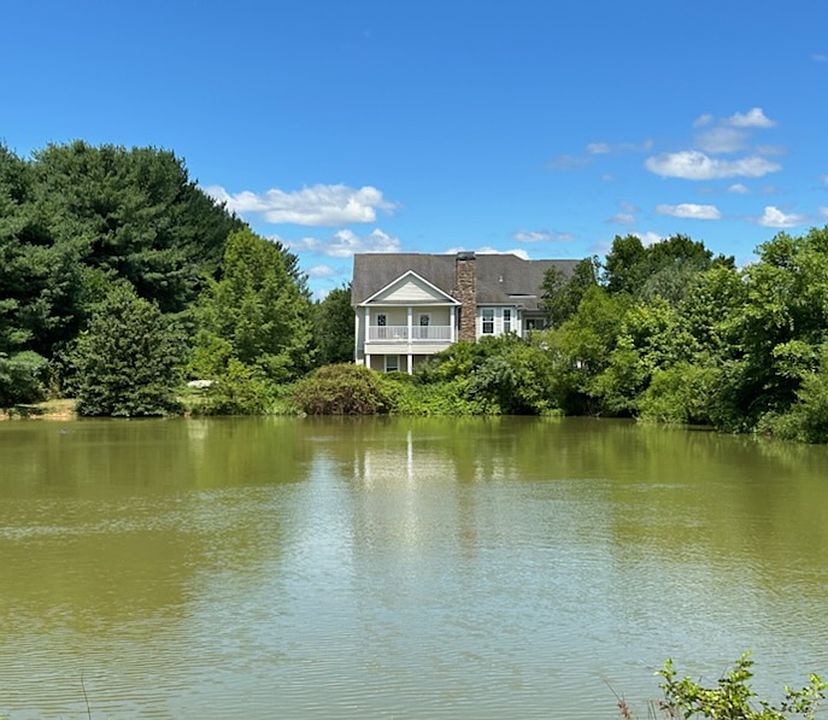 2nd image of 308 N Twin Lakes Blvd #308