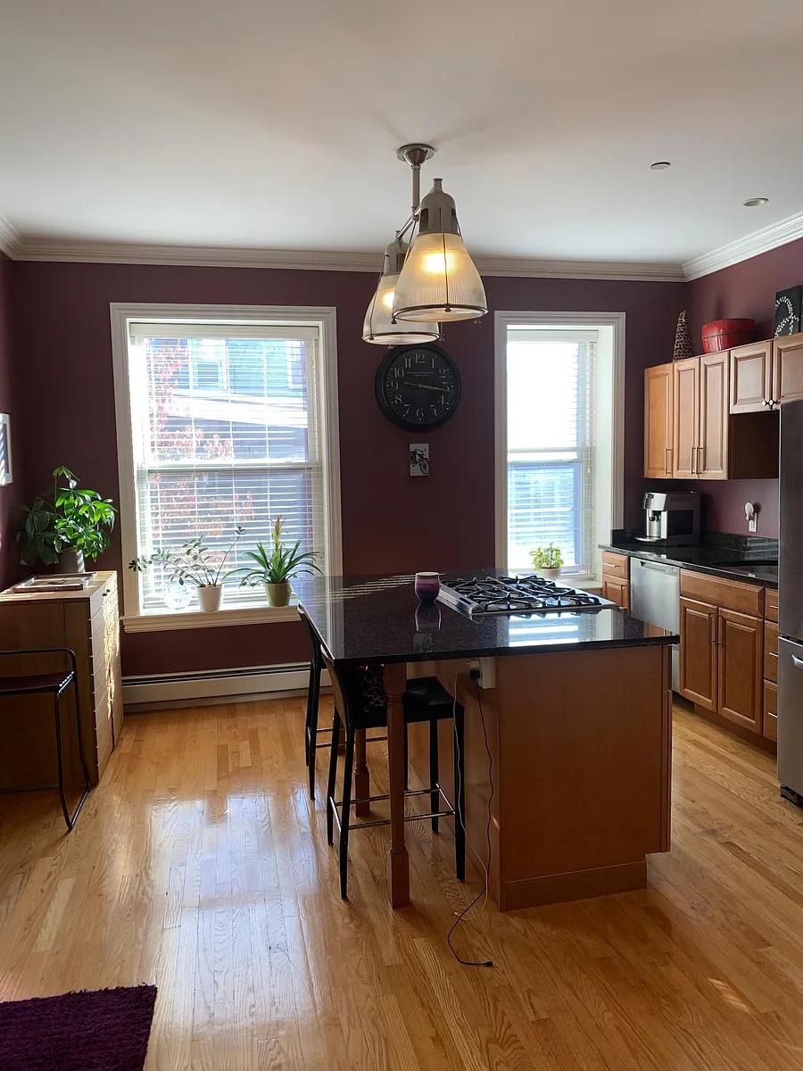 Building Photo - 309 Emerson St #6