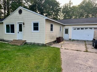 19060 Pleasant Valley Rd, Hillman, MI 49746