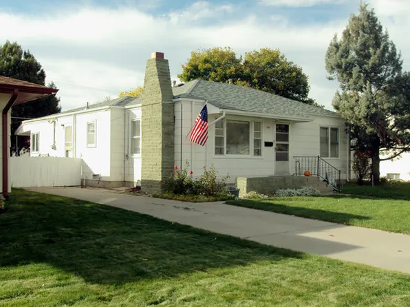 1918 E F St, Torrington, WY 82240