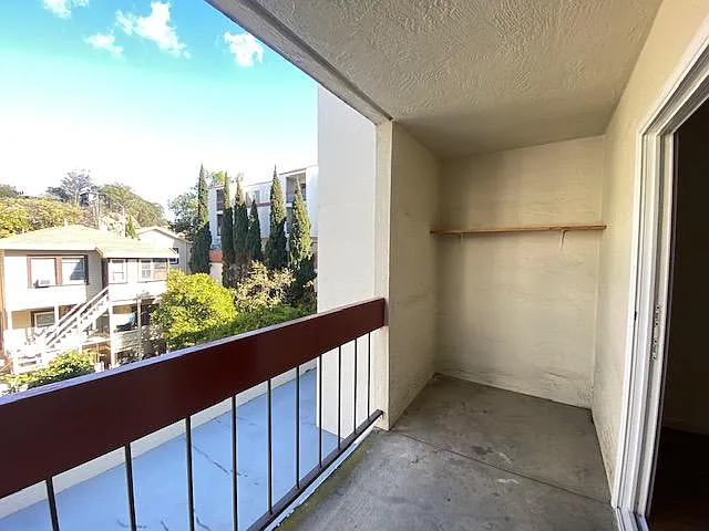 288 Whitmore St #222 — Photo 9