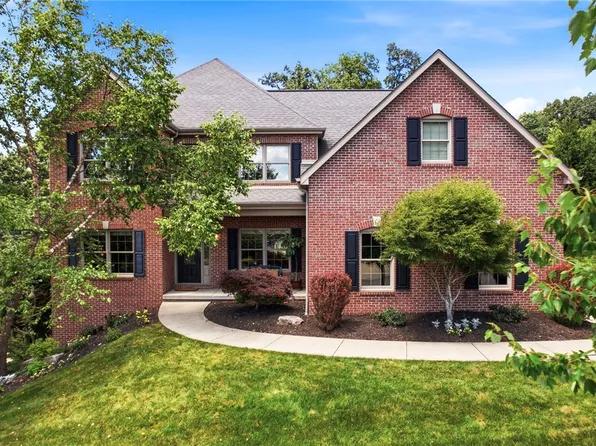 311 Riva Ridge Dr, Cranberry Township, PA 16066