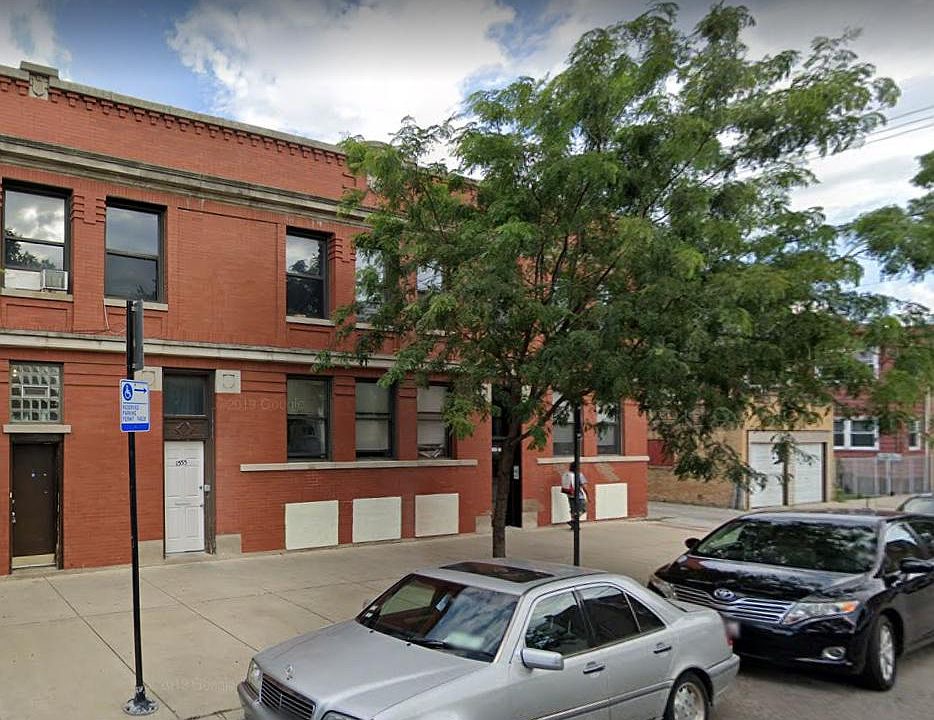 1st image of 1555 N Saint Louis Ave #8pn0xex39
