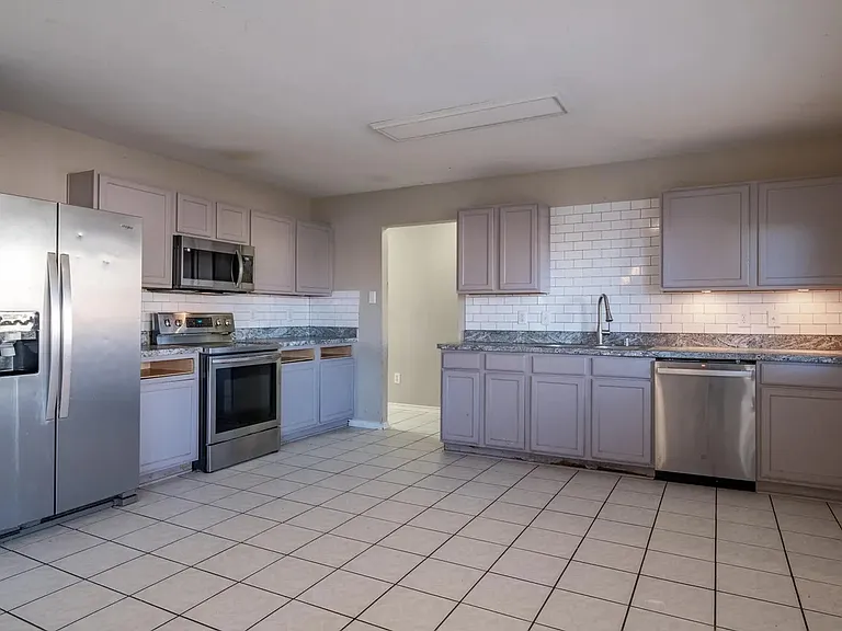 2808 High Pointe Blvd — Photo 6