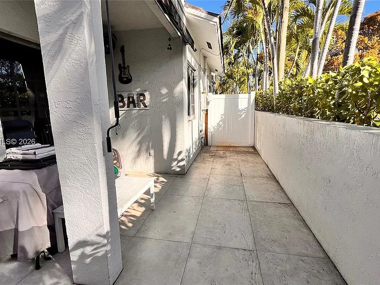 3538 SW 17th St #1B — Photo 17