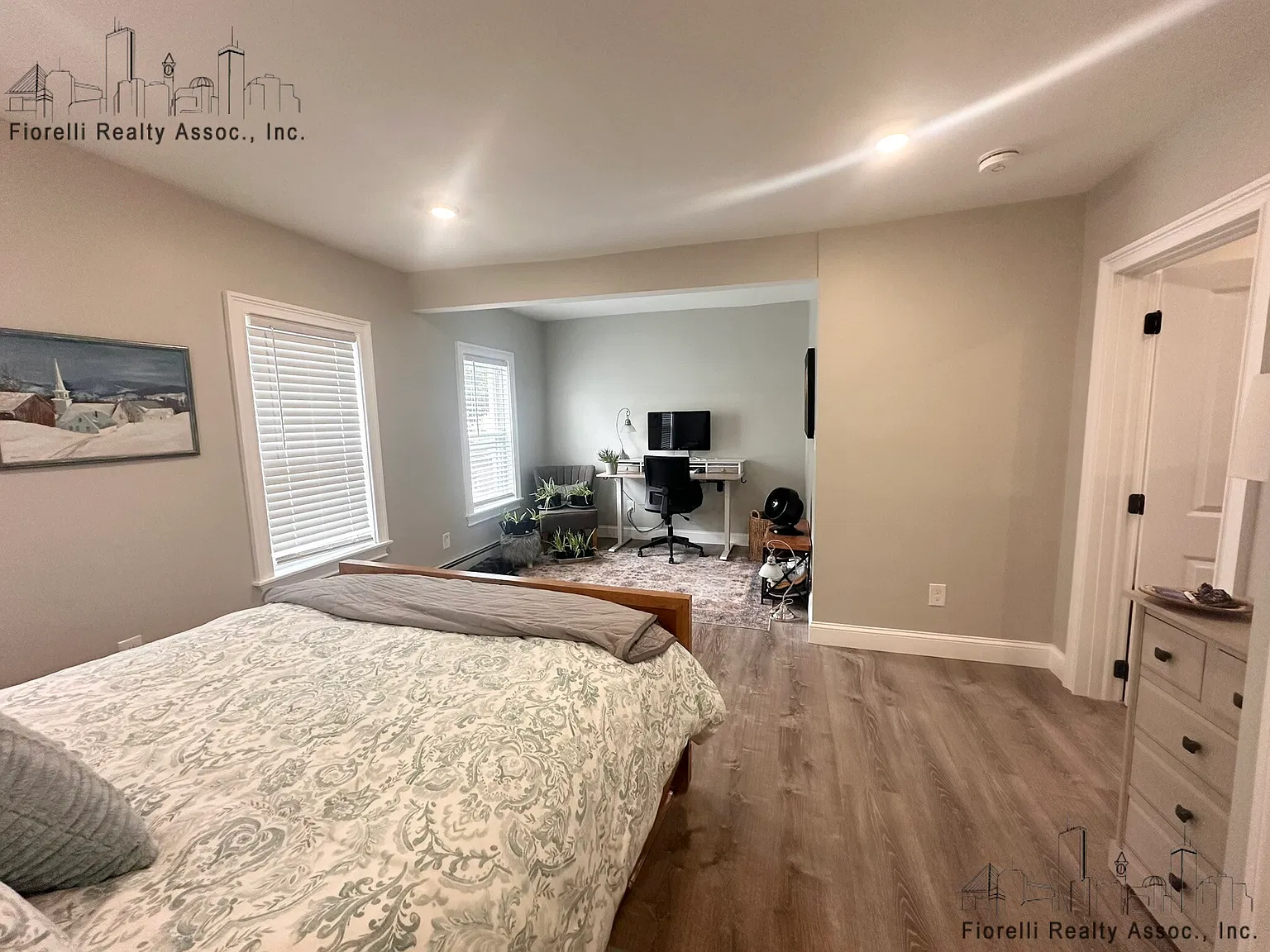 1 bed, 1.0 bath, $2,300 — Photo 3