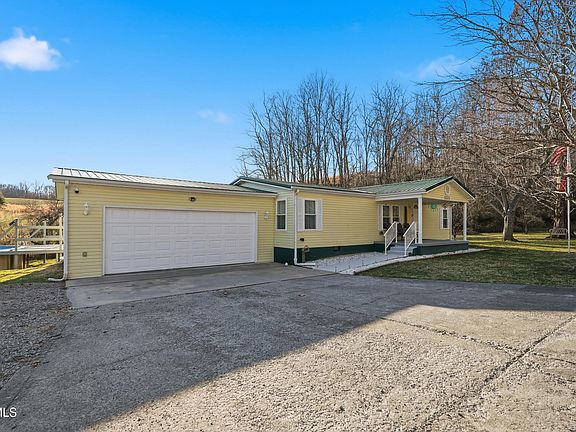 5th image of 3311 Rebecca Rd