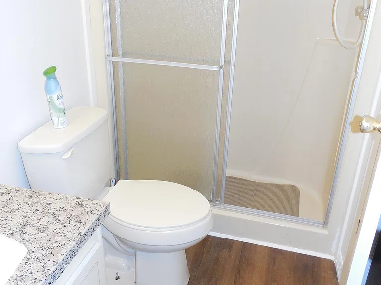 En Suite Master Bath
