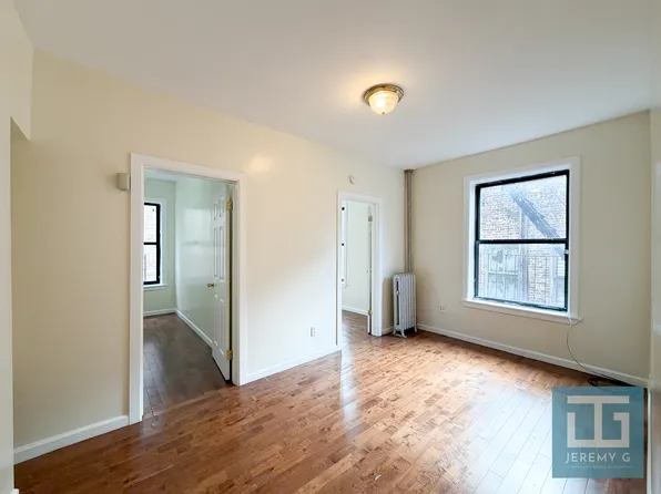 620 West 182nd Street image 2 of 8