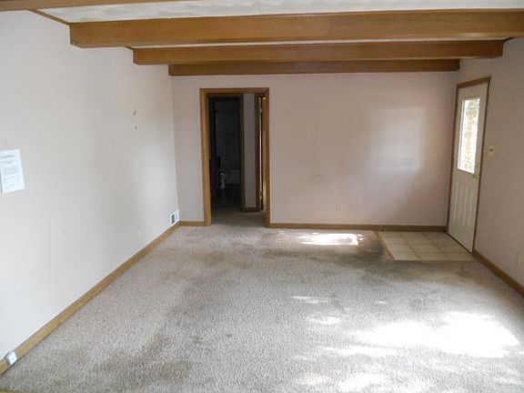 3rd image of 41 Casco Dr