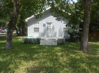 285 W Hartel St, Sour Lake, TX 77659