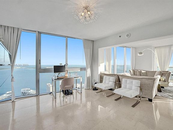 3rd image of 495 Brickell Ave Penthouse 1R