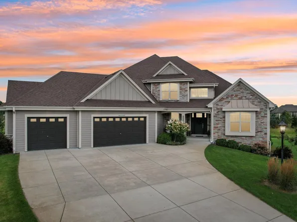 N32W29560 Woodridge COURT, Pewaukee, WI 53072