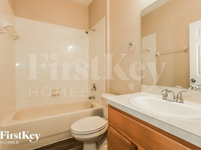 734 Star Pointe Dr — Photo 13