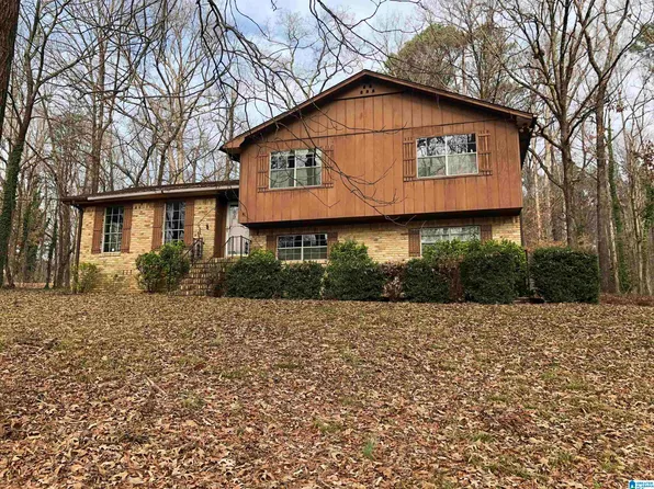 3016 Virginia Dr, Bessemer, AL 35023