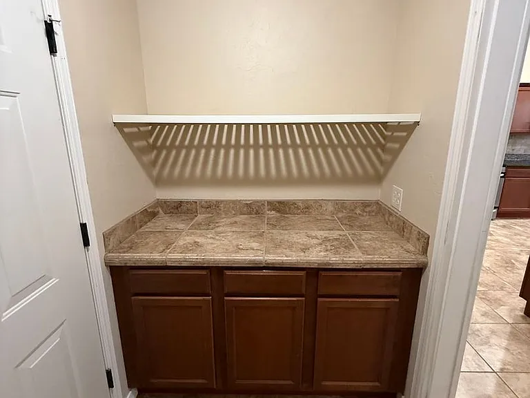 2043 Villa Napoli Loop E — Photo 20
