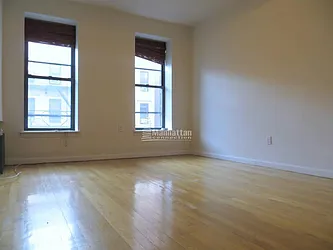 Rented by Manhattan Connection