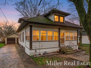 709 N Michigan Ave, Hastings, MI 49058