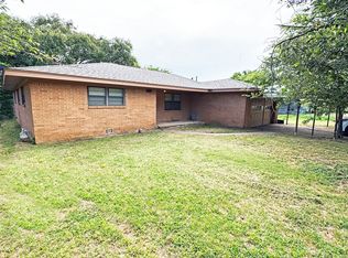 1453 Highway 81 N, Bowie, TX 76230