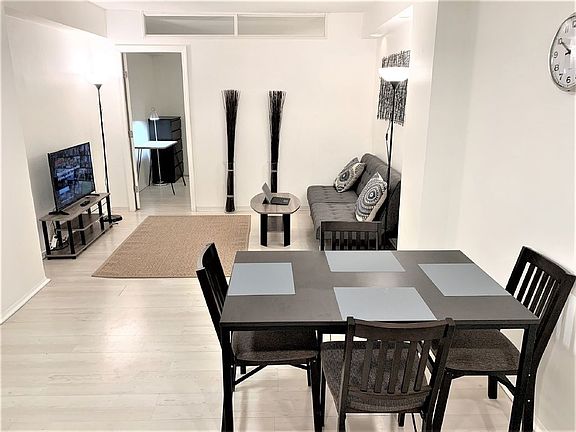 3rd image of 210 E 47th St #2O