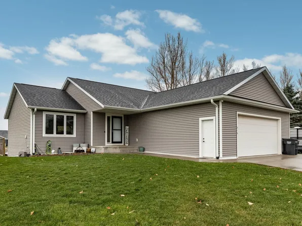 616 5th St, West Concord, MN 55985
