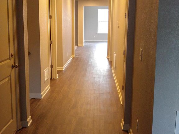 Entrance and foyer