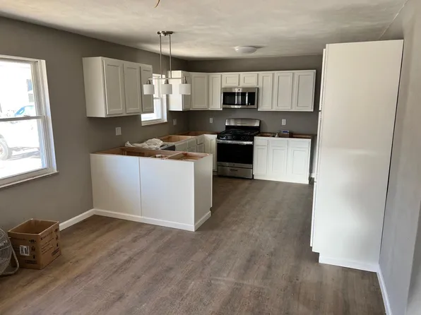 309 Strong Ave, Collinsville, IL 62234