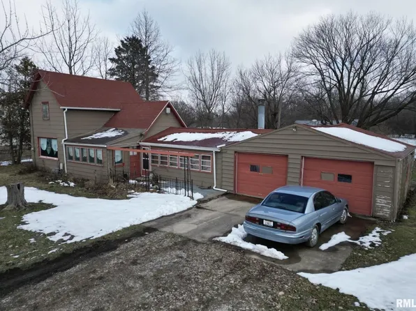 1116 Cambridge Rd, Kewanee, IL 61443