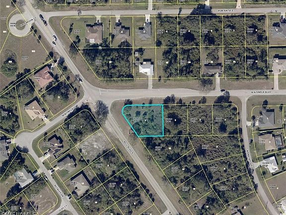 4th image of 810 Sentinela Blvd