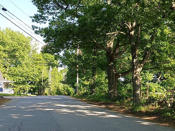4th image of 144 South Rd
