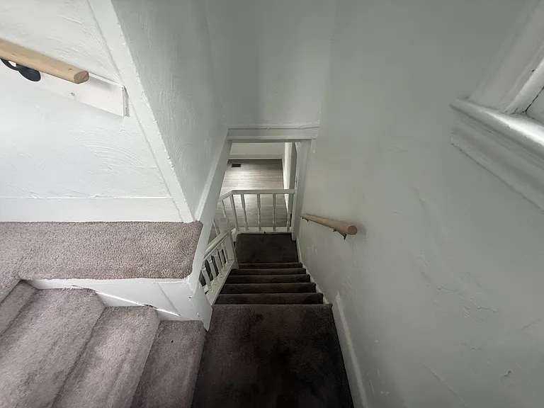 10324 Harvard Ave — Photo 7