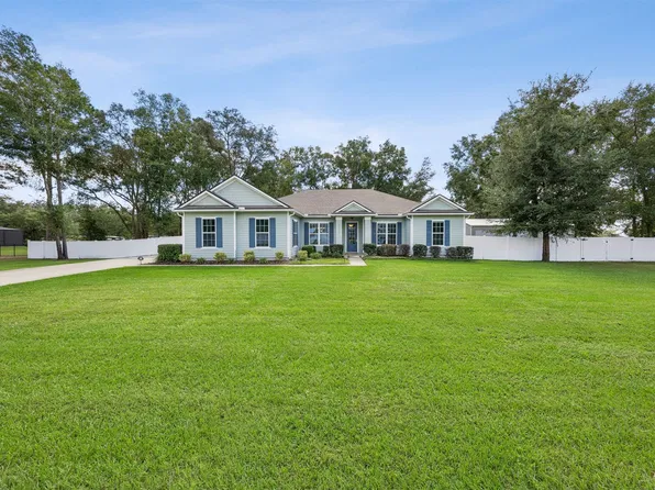 85902 Miner Pines Ct, Yulee, FL 32097