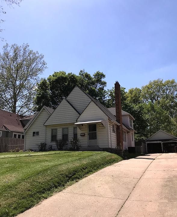 Pictures are from BEFORE the remodel! Will be completely rem