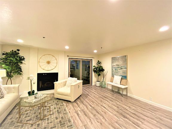 3rd image of 20747 Celeste Cir