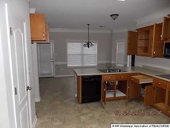 3rd image of 3097 Marcia Louise Dr