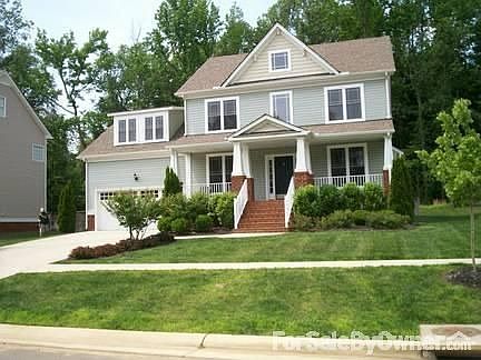 RIchmond Homearama, Great Community : Beautifully landscaped. Sprinkler system, 2 car garage(541 sq.