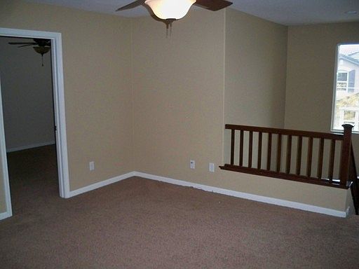 5th image of 5293 Noyack Way