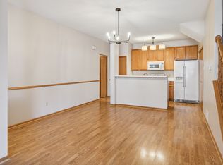 15558 Garnet Way, Apple Valley, MN 55124